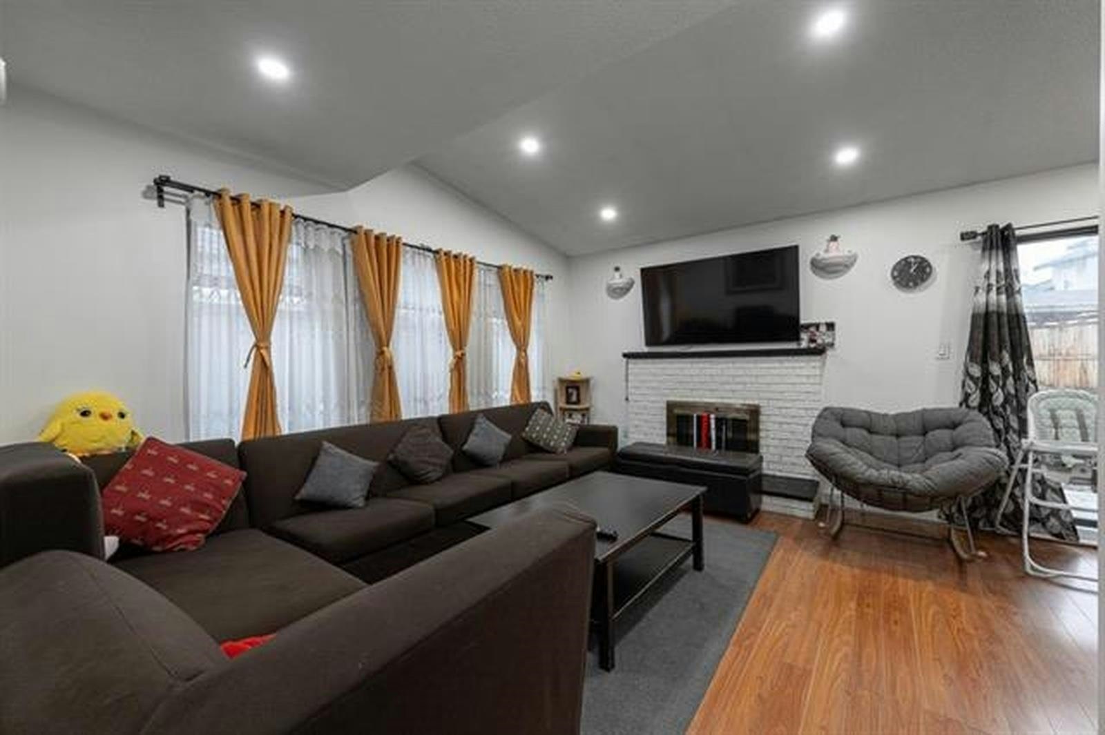 7366 128a Street, Surrey, BC, V3W 7G9 - 6