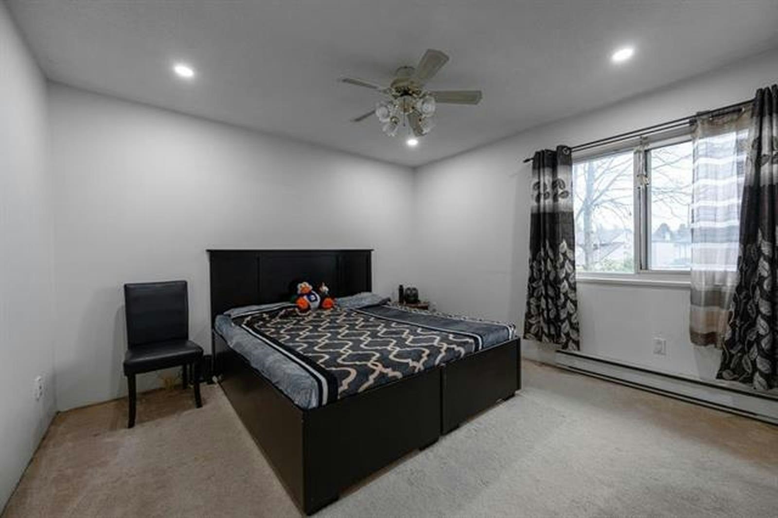 7366 128a Street, Surrey, BC, V3W 7G9 - 8