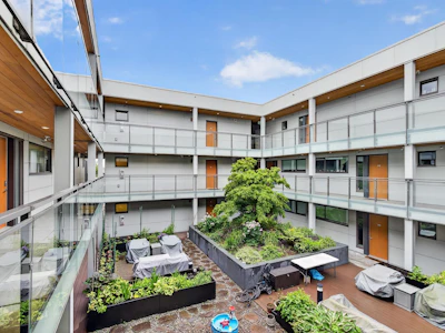 308-209 E 20 Avenue - 5