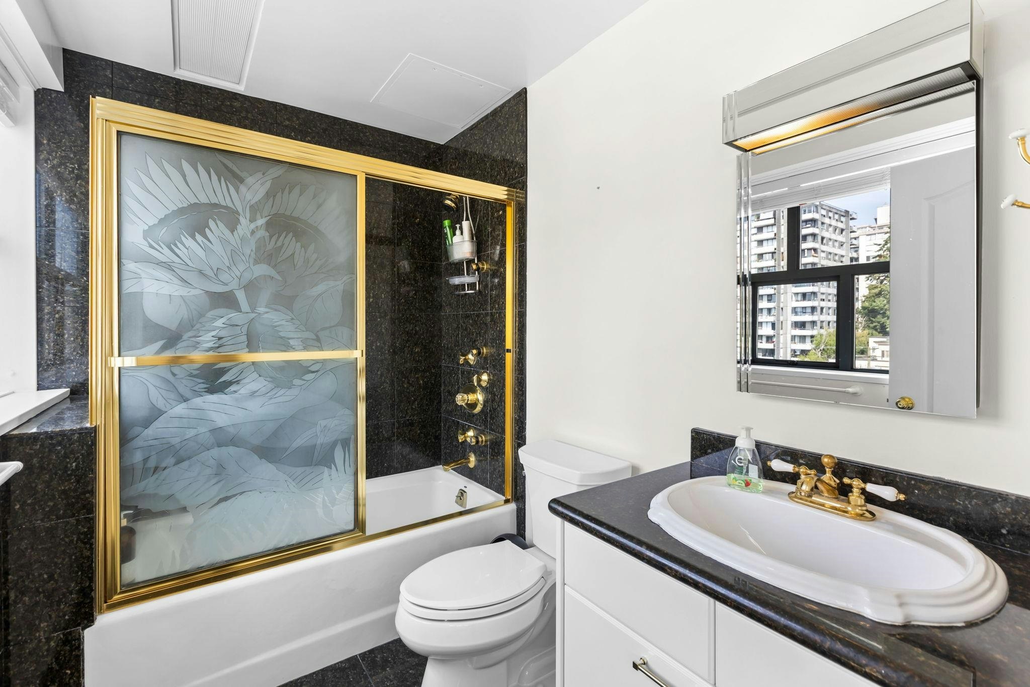 901-1233 Beach Avenue, Vancouver, BC, V6E 1V4 - 27