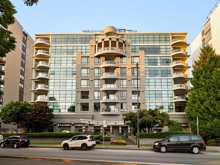 901-1233 Beach Avenue, Vancouver, BC, V6E 1V4 - 3