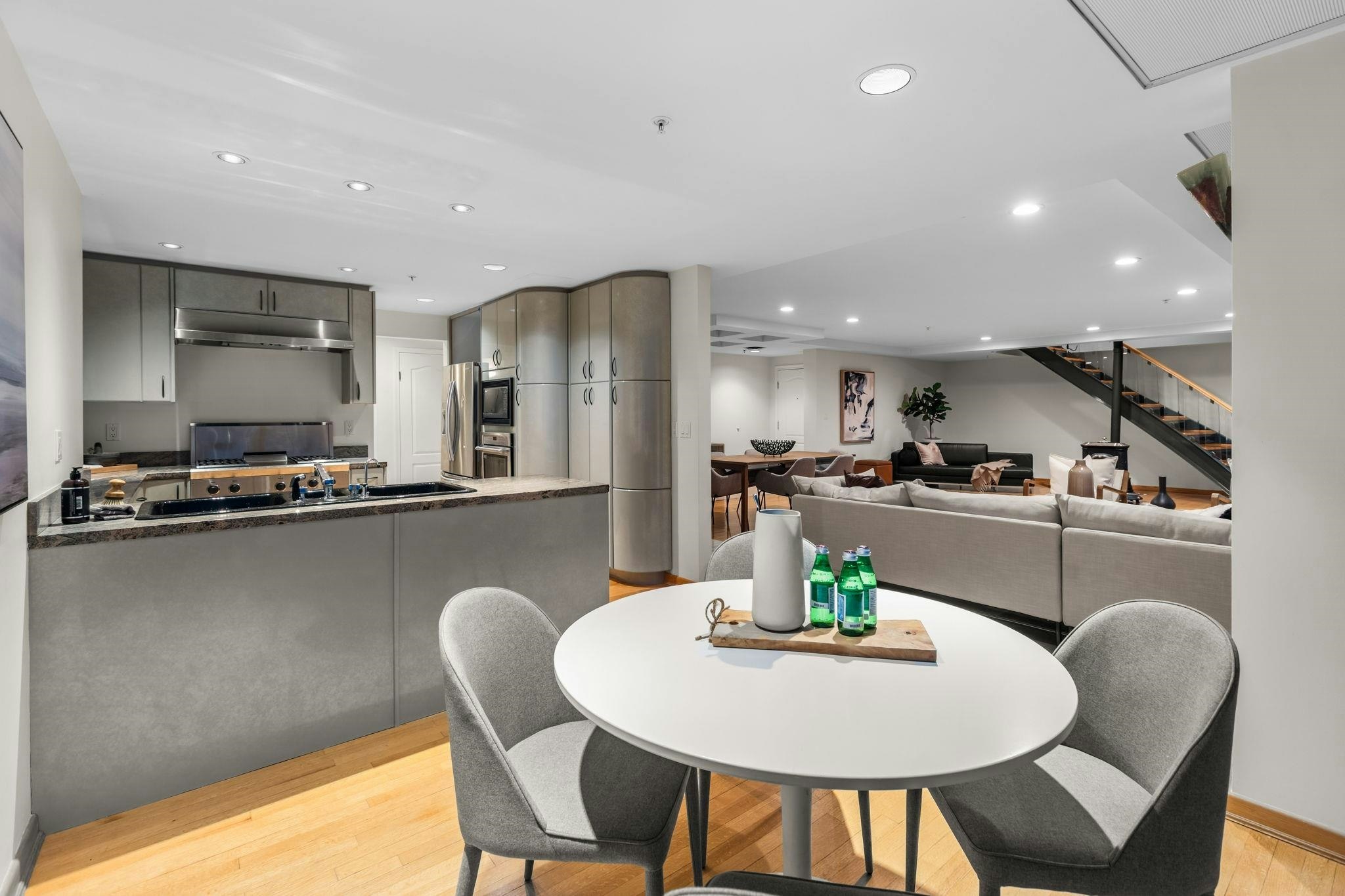 901-1233 Beach Avenue, Vancouver, BC, V6E 1V4 - 10
