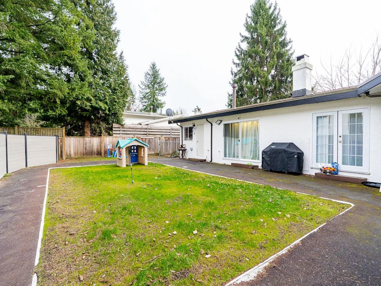 24095 65 Avenue, Langley, BC, V2Y 2H1 - 34