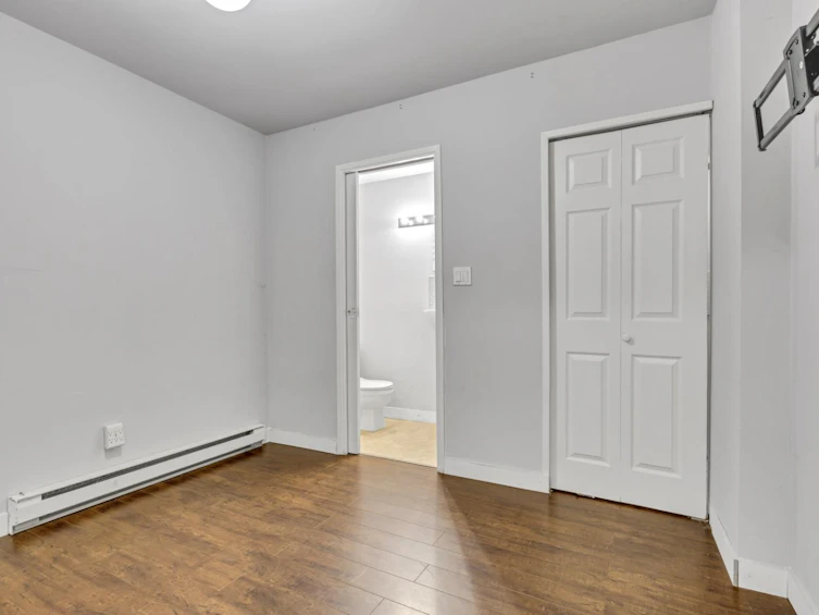 5-1535 St. Georges Avenue, North Vancouver, BC, V7L 3J6 - 14
