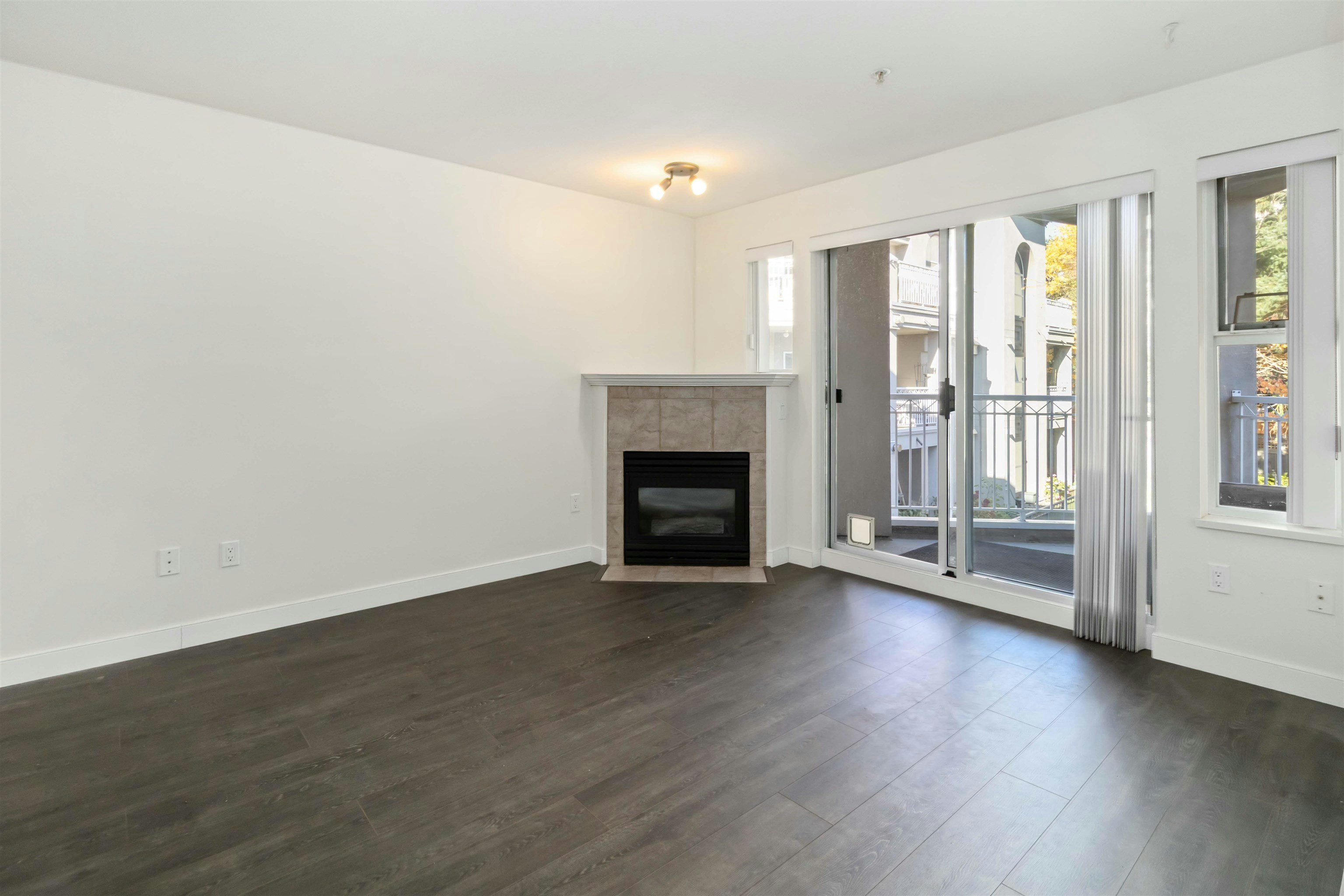 402-1128 Sixth Avenue, New Westminster, BC, V3M 6V8 - 6
