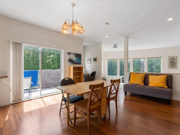 1620 Fell Avenue, Burnaby, BC, V5B 3Z5 - 5