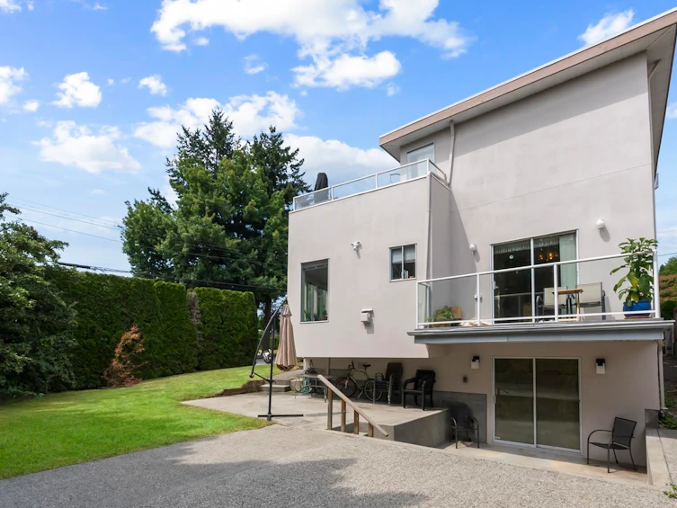 1620 Fell Avenue, Burnaby, BC, V5B 3Z5 - 35