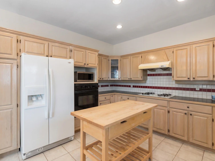 1620 Fell Avenue, Burnaby, BC, V5B 3Z5 - 9
