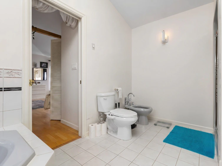 1620 Fell Avenue, Burnaby, BC, V5B 3Z5 - 20