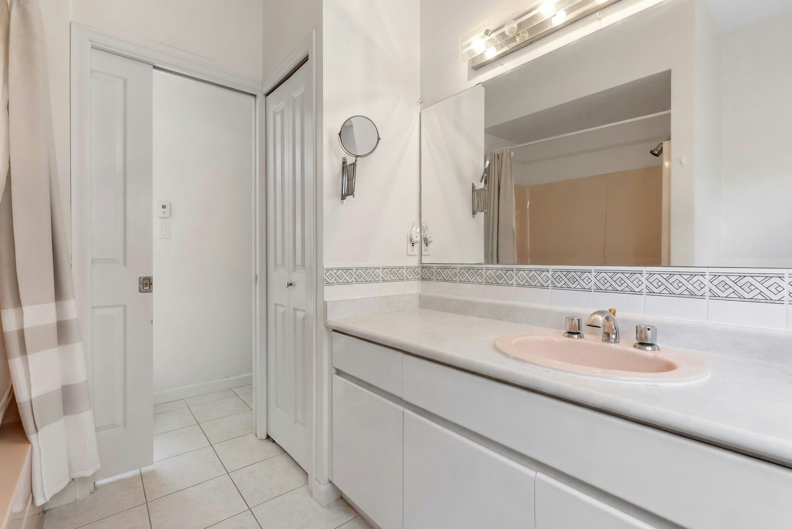 1620 Fell Avenue, Burnaby, BC, V5B 3Z5 - 13