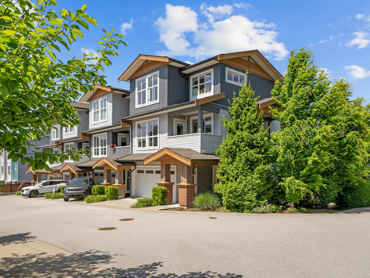 1-24086 104 Avenue, Maple Ridge, BC, V2W 1J2 - 2