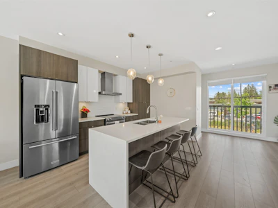 1-24086 104 Avenue - 5