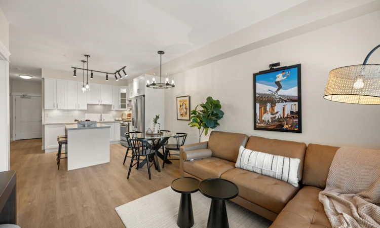 407-20926 83 Avenue