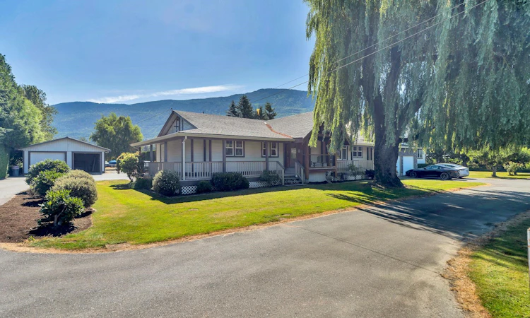 3850 Boundary Road