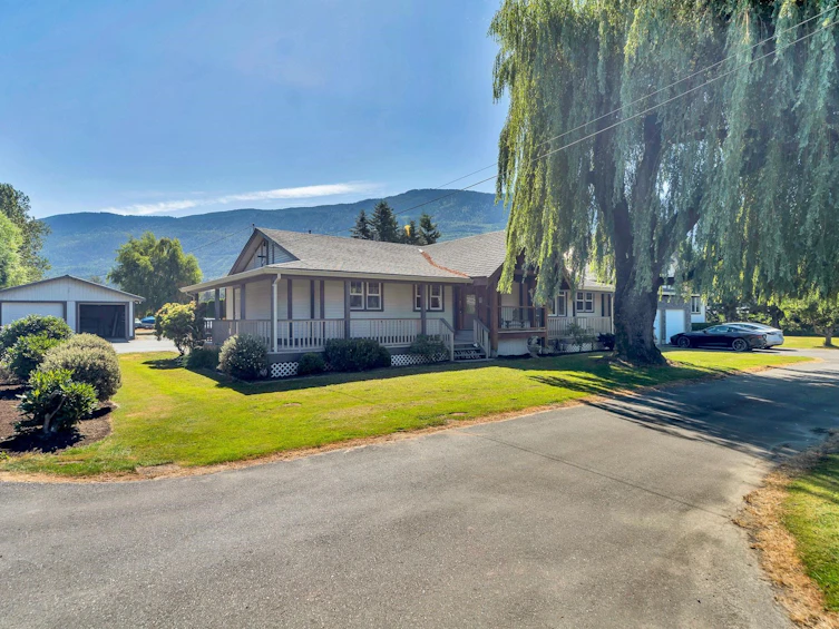 3850 Boundary Road, Chilliwack, BC, V2R 5J4