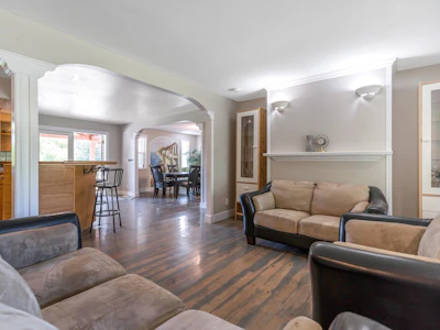 3850 Boundary Road - 4