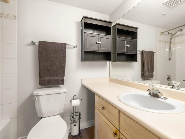 204-20350 54 Avenue, Langley, BC, V3A 8J4 - 14