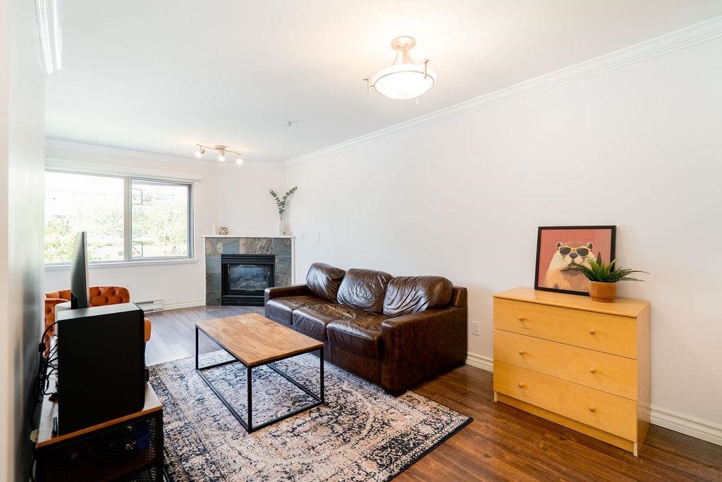 301-210 Carnarvon Street, New Westminster, BC, V3L 1B8 - 12