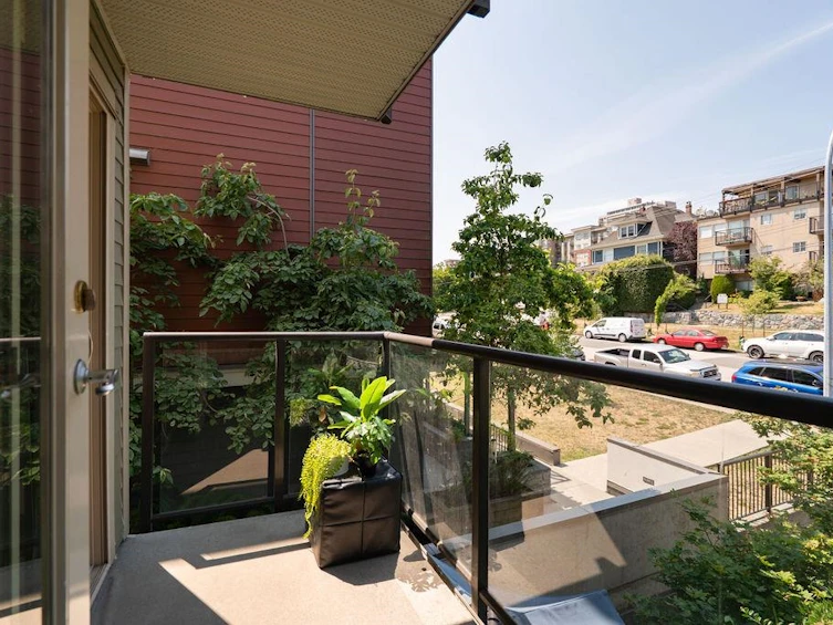 301-210 Carnarvon Street, New Westminster, BC, V3L 1B8 - 30