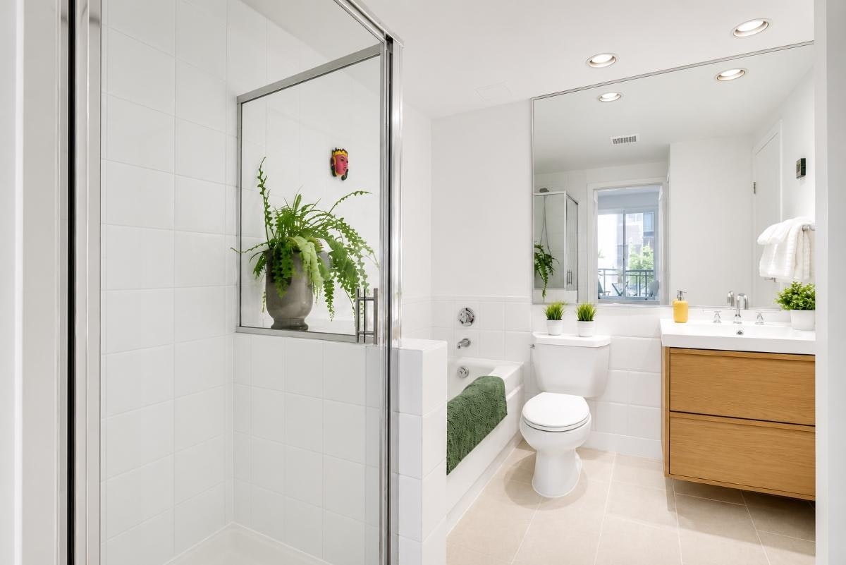 503-1888 York Avenue, Vancouver, BC, V6J 5H8 - 24