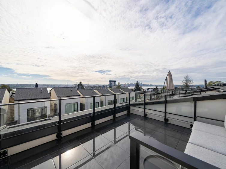 228-650 E 2nd Street, North Vancouver, BC, V7L 1E3