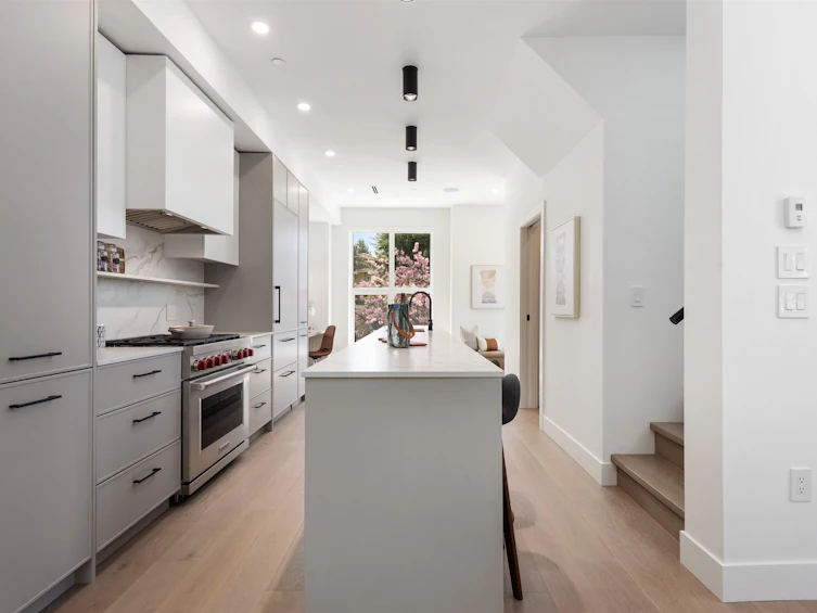 1495 W 52nd Avenue, Vancouver, BC, V6P 1H9 - 9