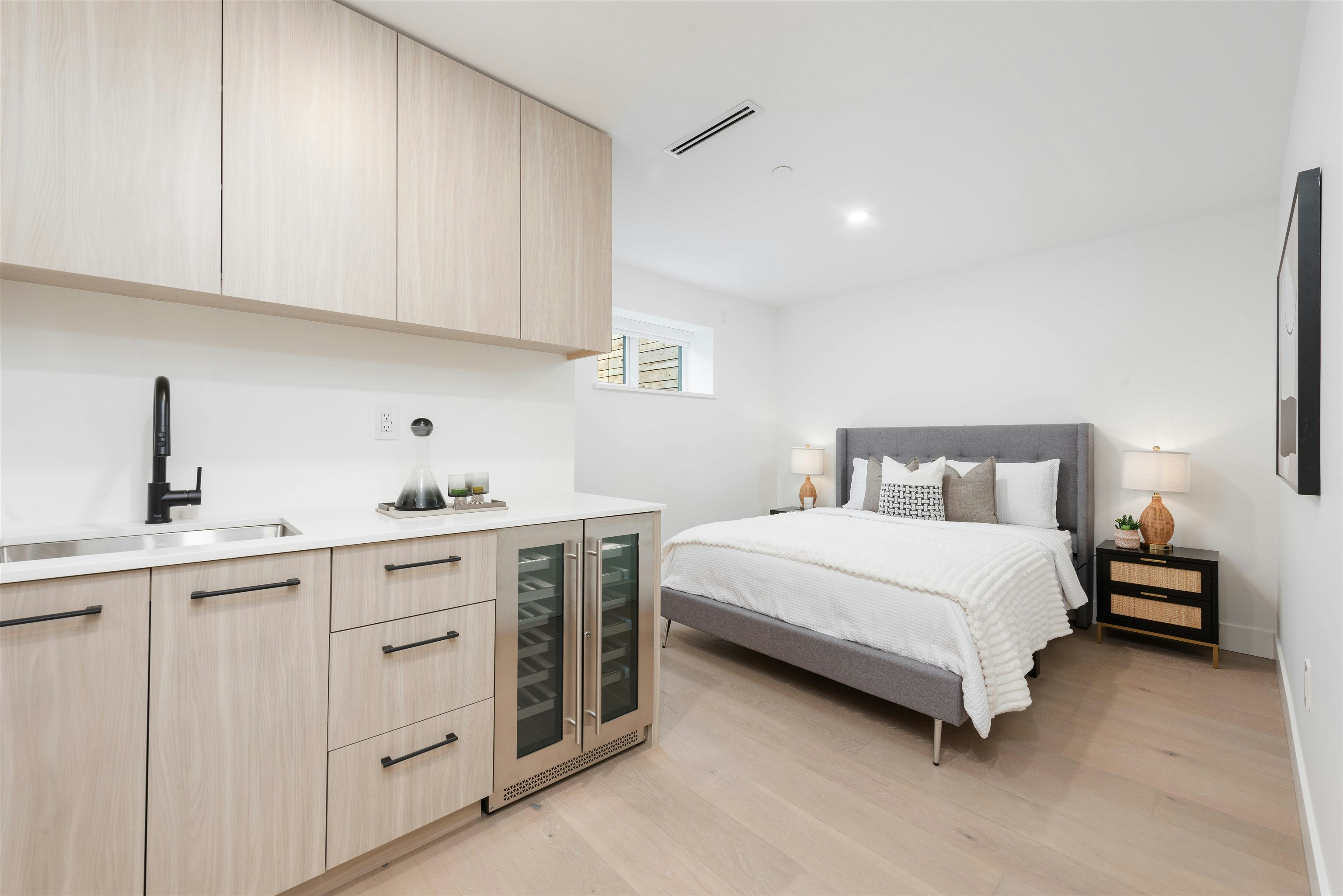 1495 W 52nd Avenue, Vancouver, BC, V6P 1H9 - 27