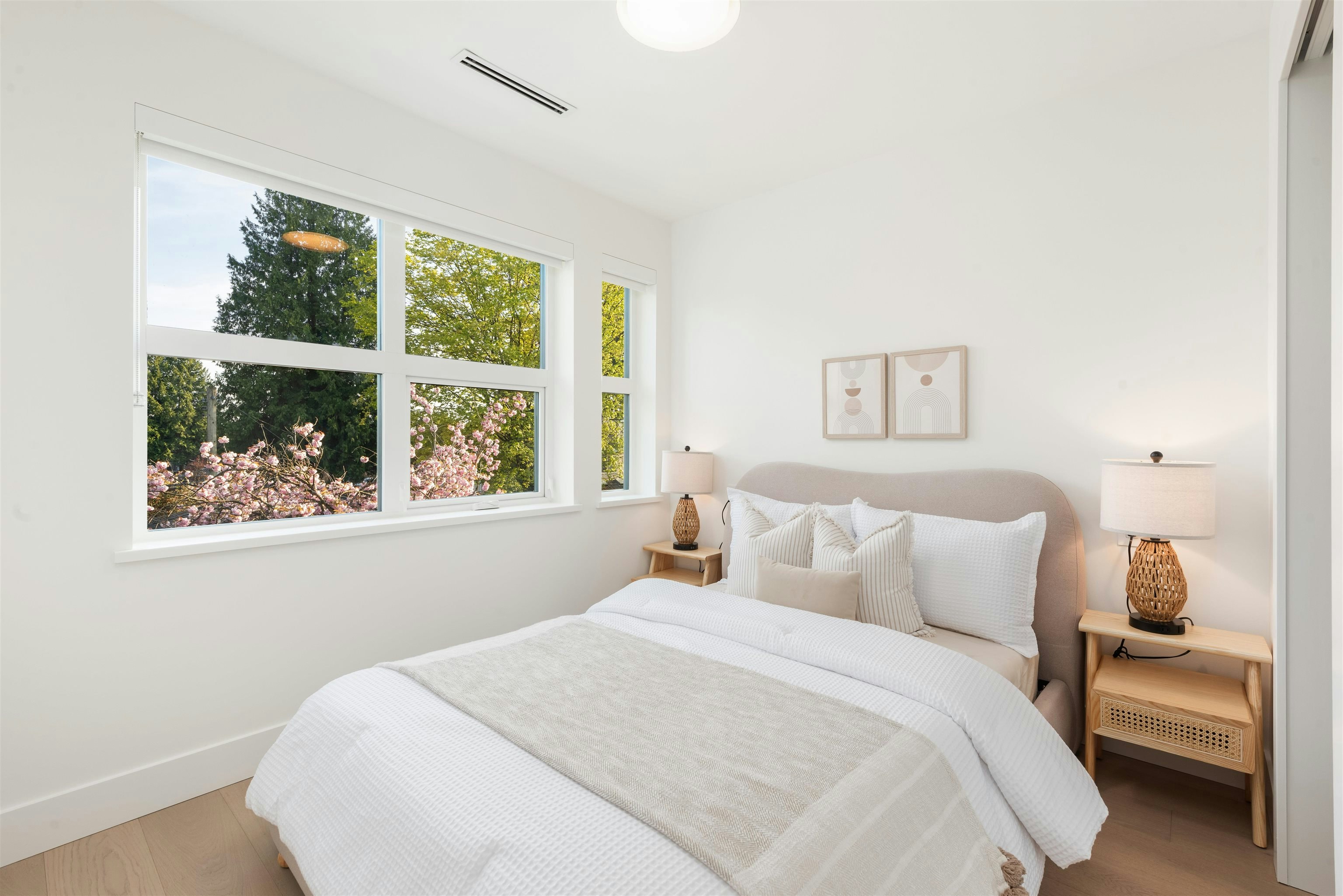 1495 W 52nd Avenue, Vancouver, BC, V6P 1H9 - 26