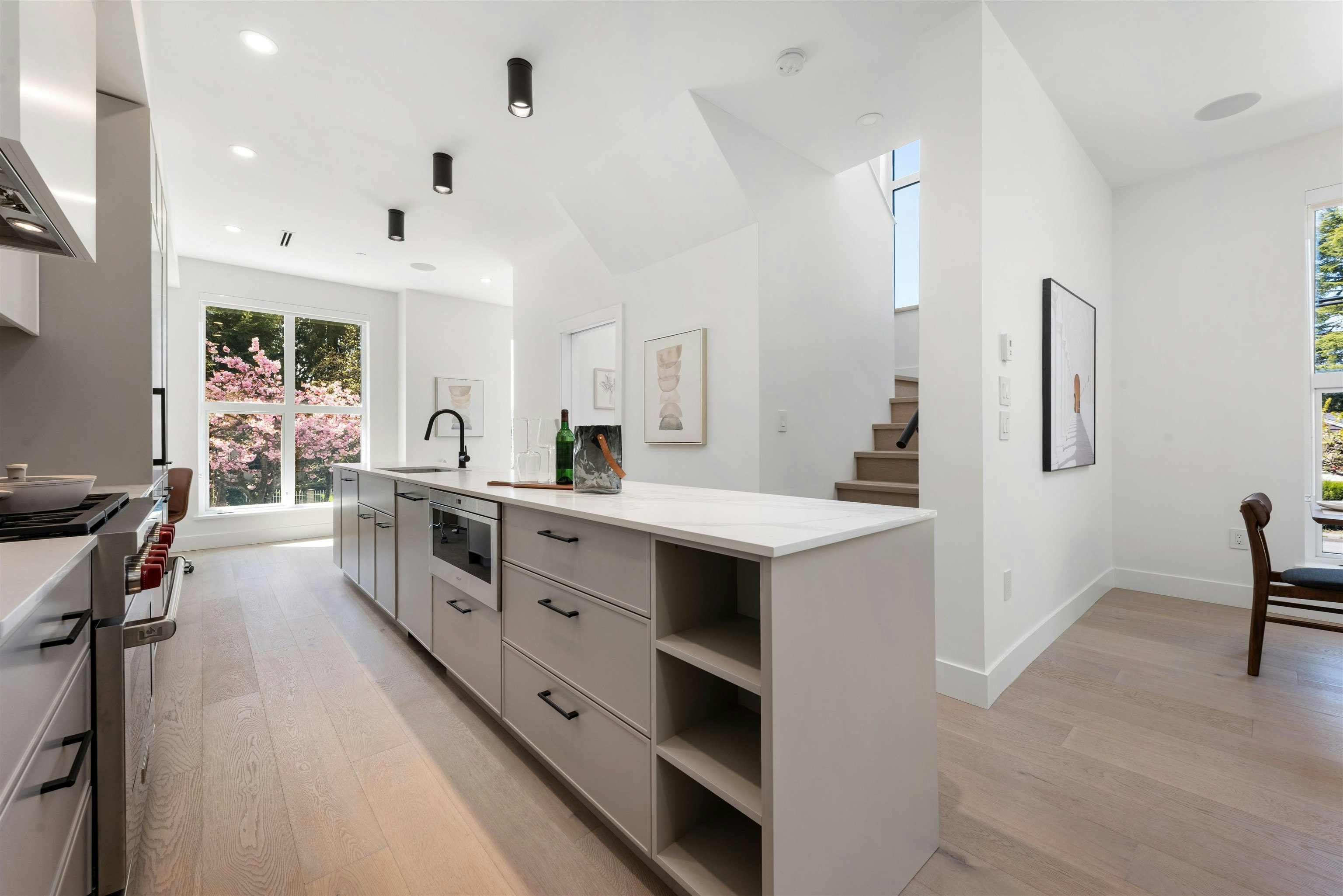 1487 W 52nd Avenue, Vancouver, BC, V6P 1H9 - 10