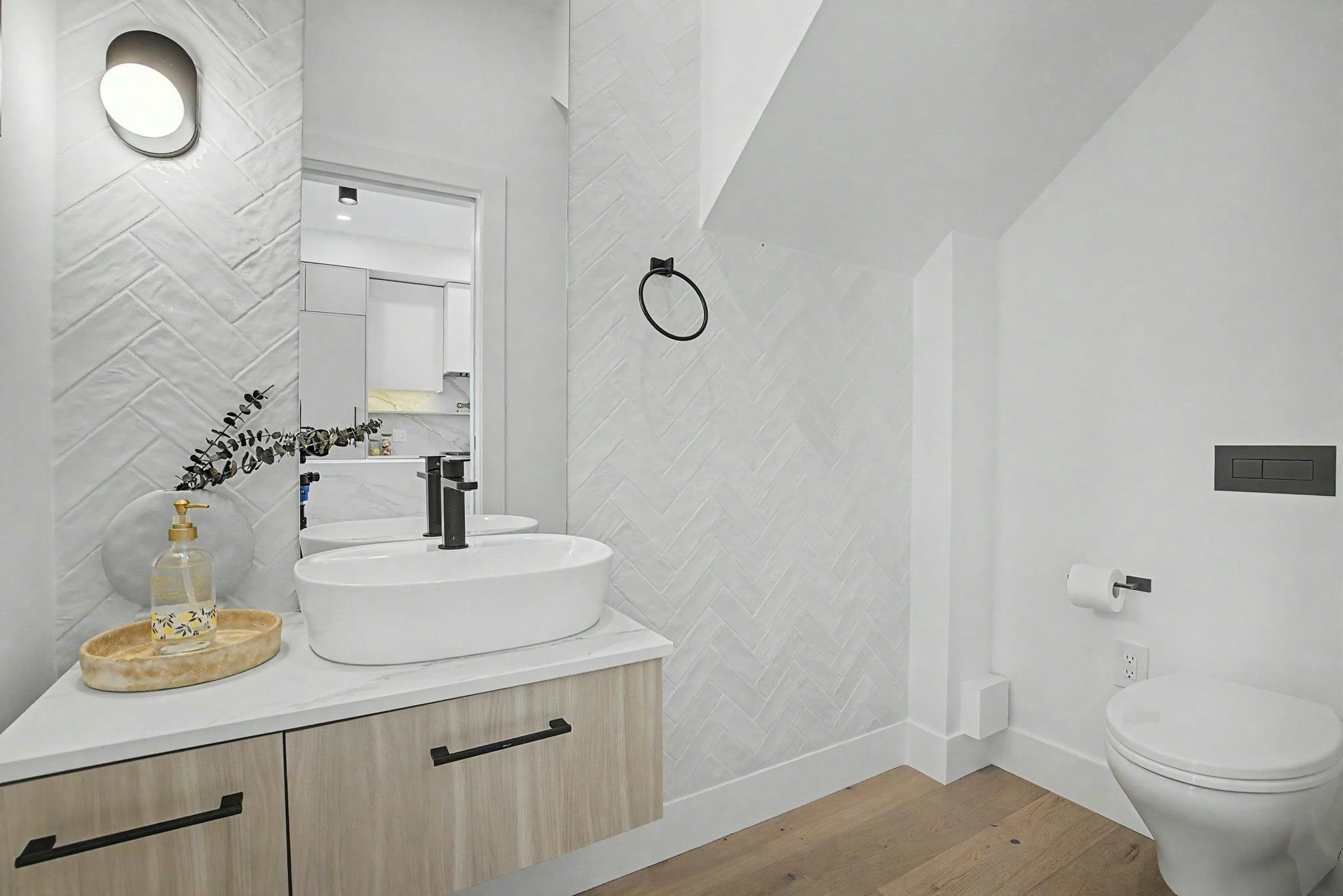 1485 W 52nd Avenue, Vancouver, BC, V6P 1H9 - 13