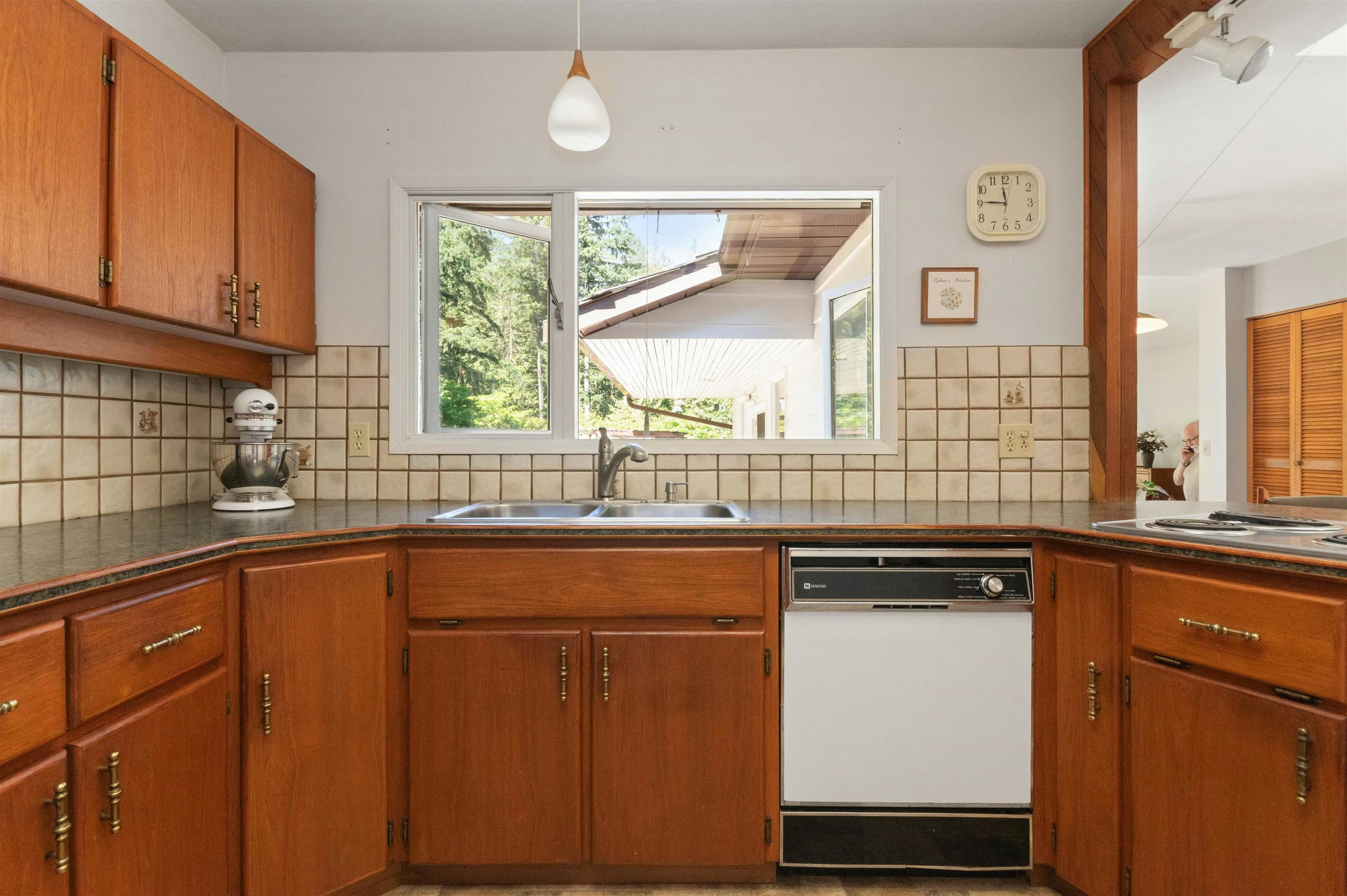 19899 Silverhope Road, Hope, BC, V0X 1L2 - 8