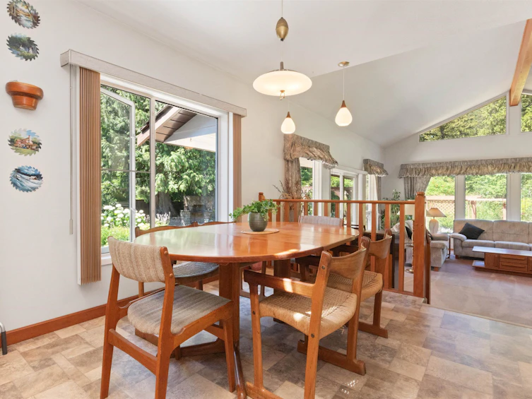 19899 Silverhope Road, Hope, BC, V0X 1L2 - 9