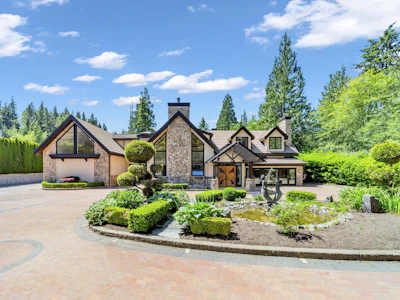 3007 Sunnyside Road - 2