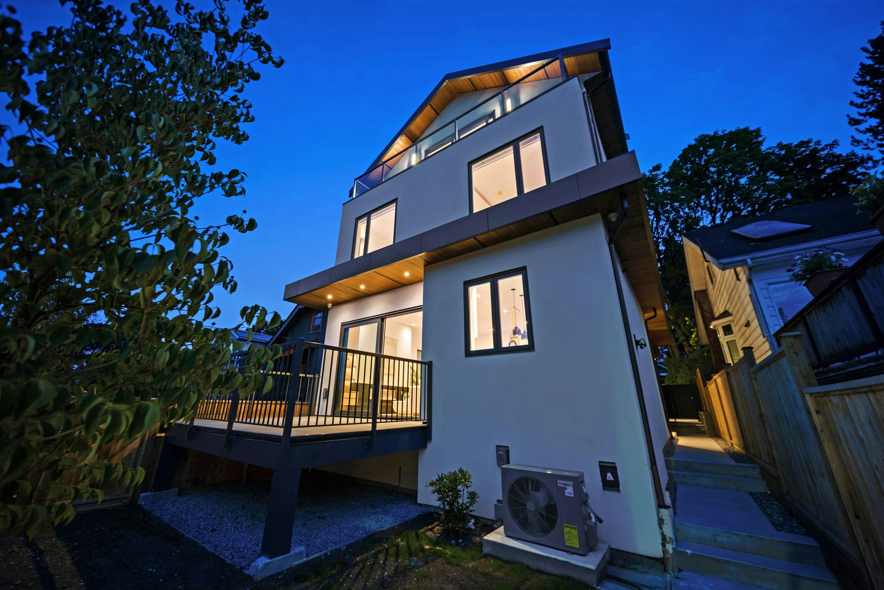 2-3813 W 16th Avenue, Vancouver, BC, V6R 3C3 - 35
