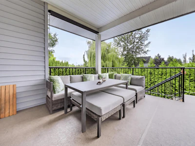 45386 Spadina Avenue - 4