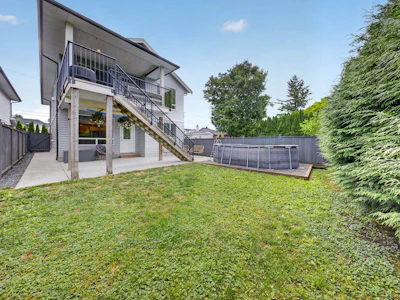 45386 Spadina Avenue - 5