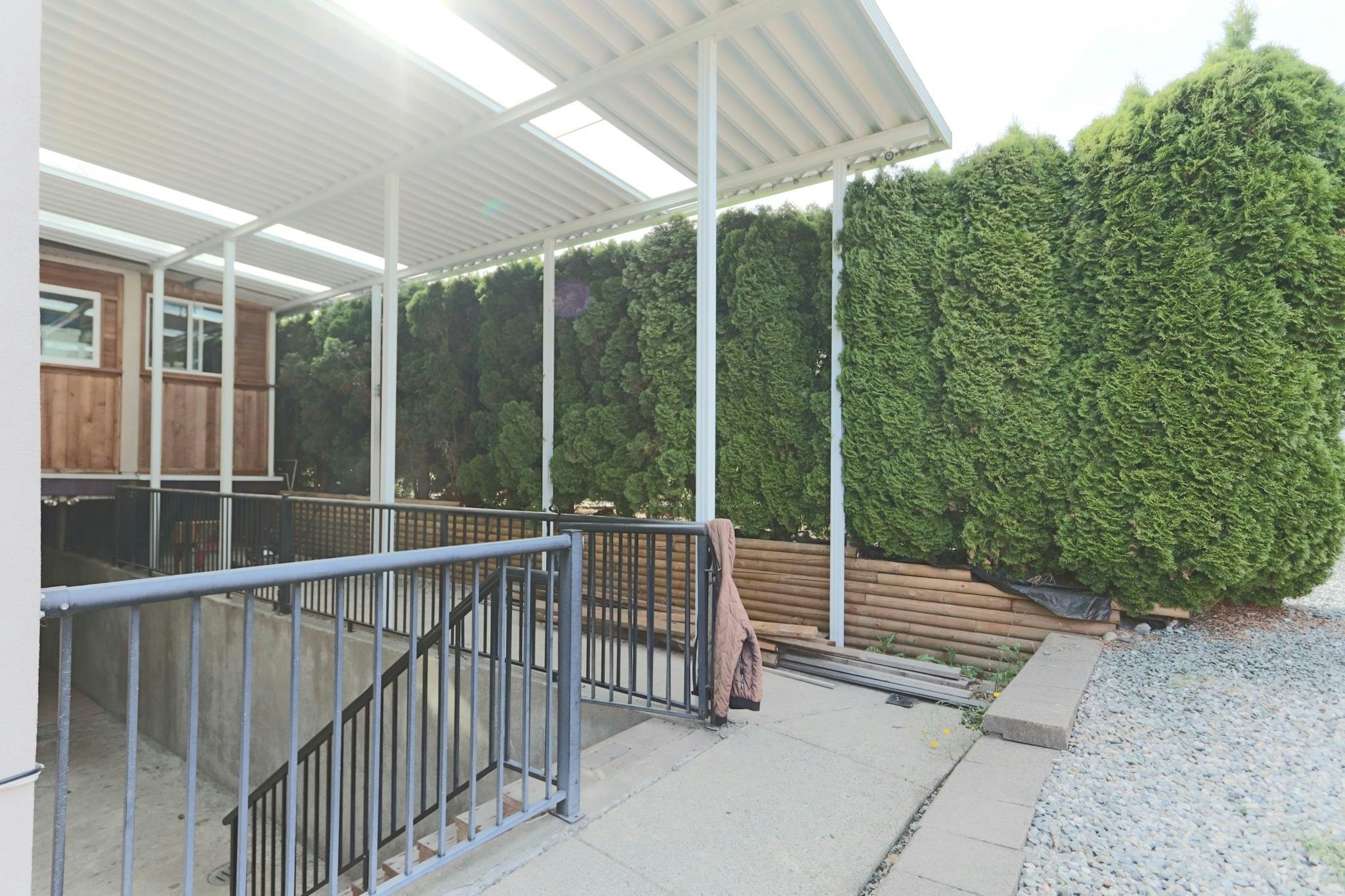 17105 Greenway Drive, Surrey, BC, V4N 5J1 - 3