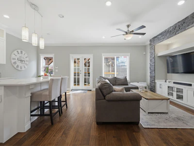 21030 80a Avenue - 4