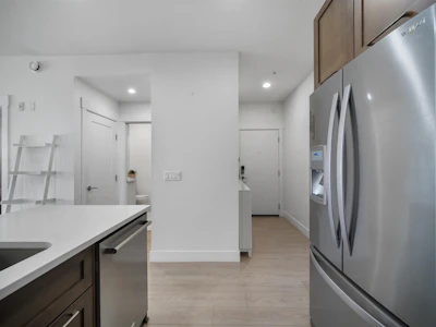 303-22087 49 Avenue - 5