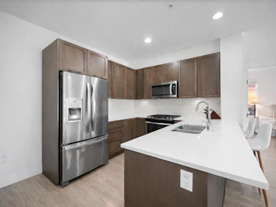 303-22087 49 Avenue - 3