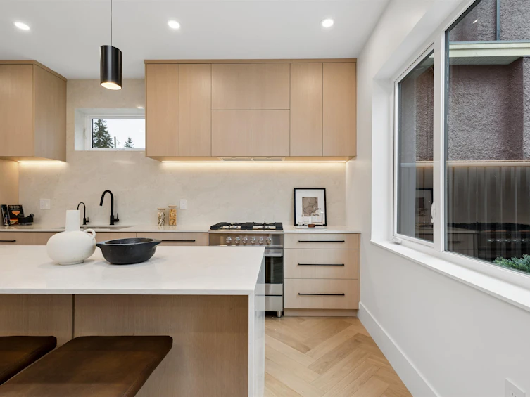1-3639 E 46th Avenue, Vancouver, BC, V5S 1B7 - 2