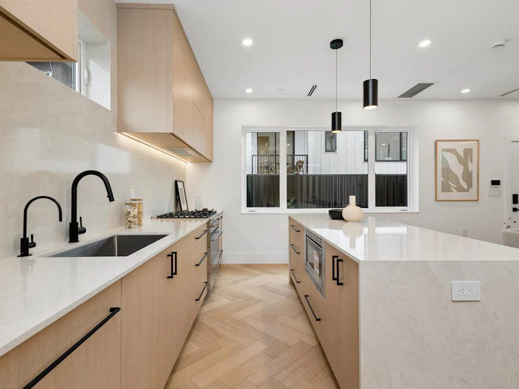 1-3639 E 46th Avenue, Vancouver, BC, V5S 1B7 - 4
