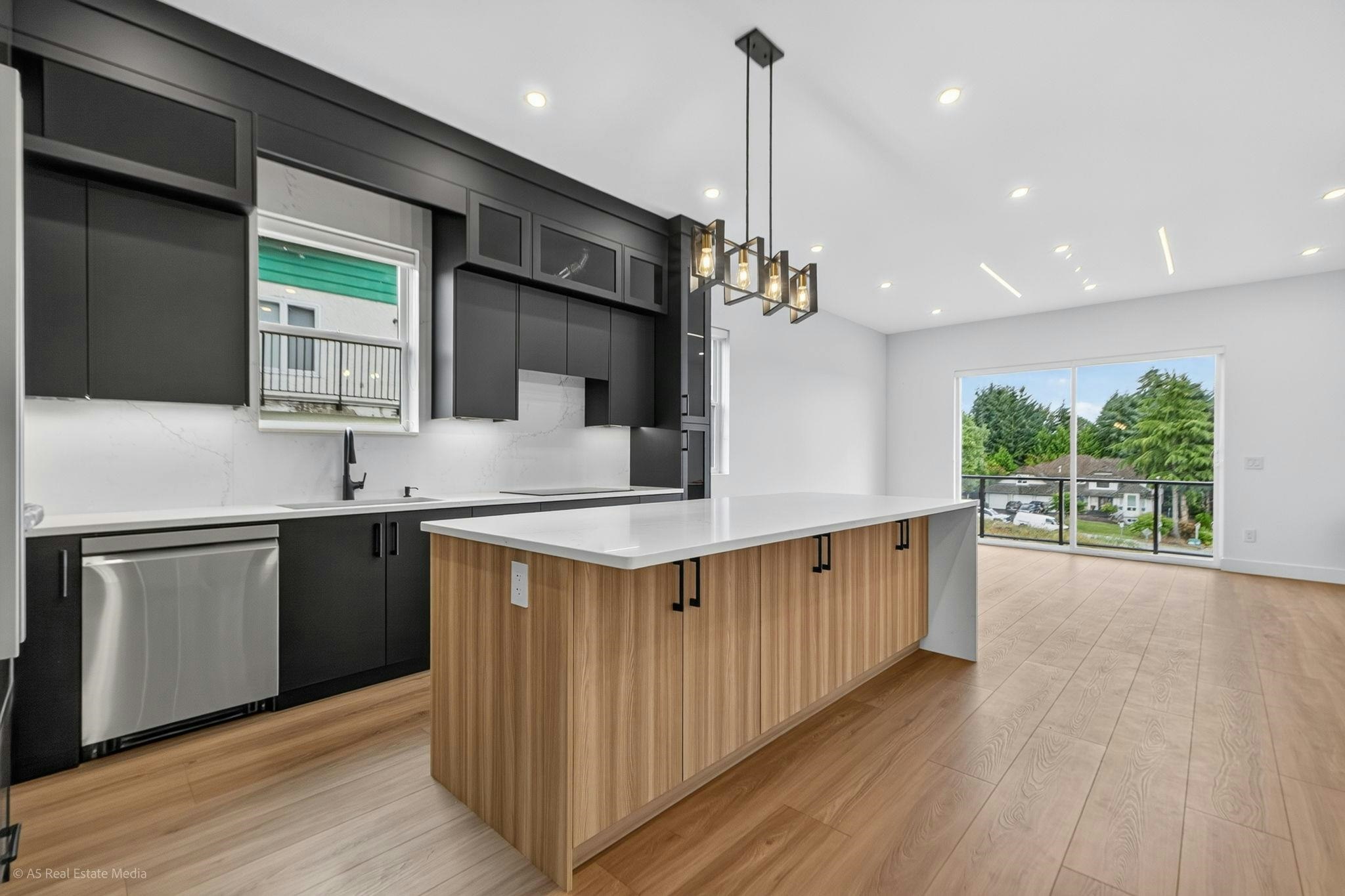 102-5642 144st Street, Surrey, BC, V3X 1A7 - 11