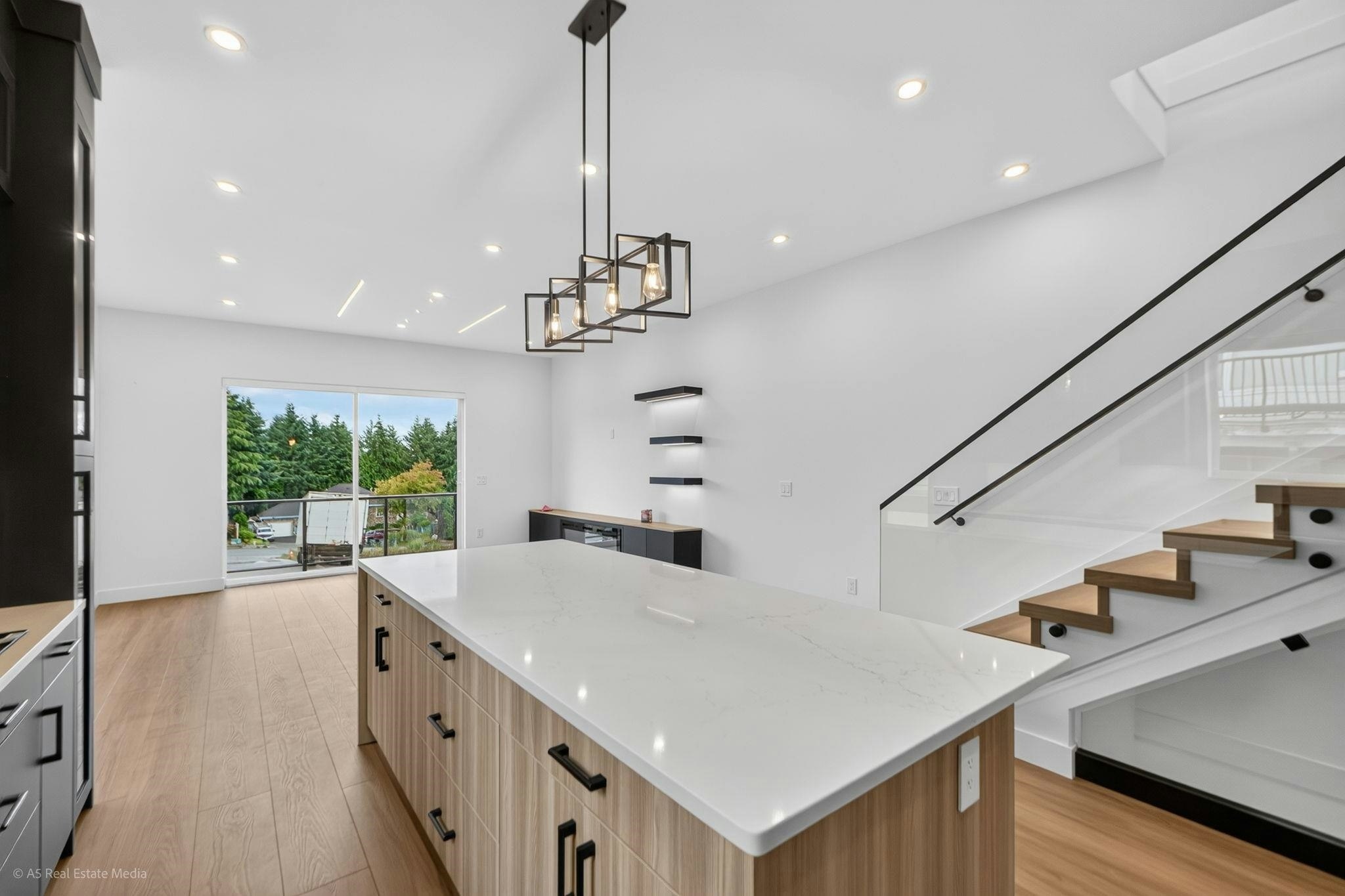 102-5642 144st Street, Surrey, BC, V3X 1A7 - 16