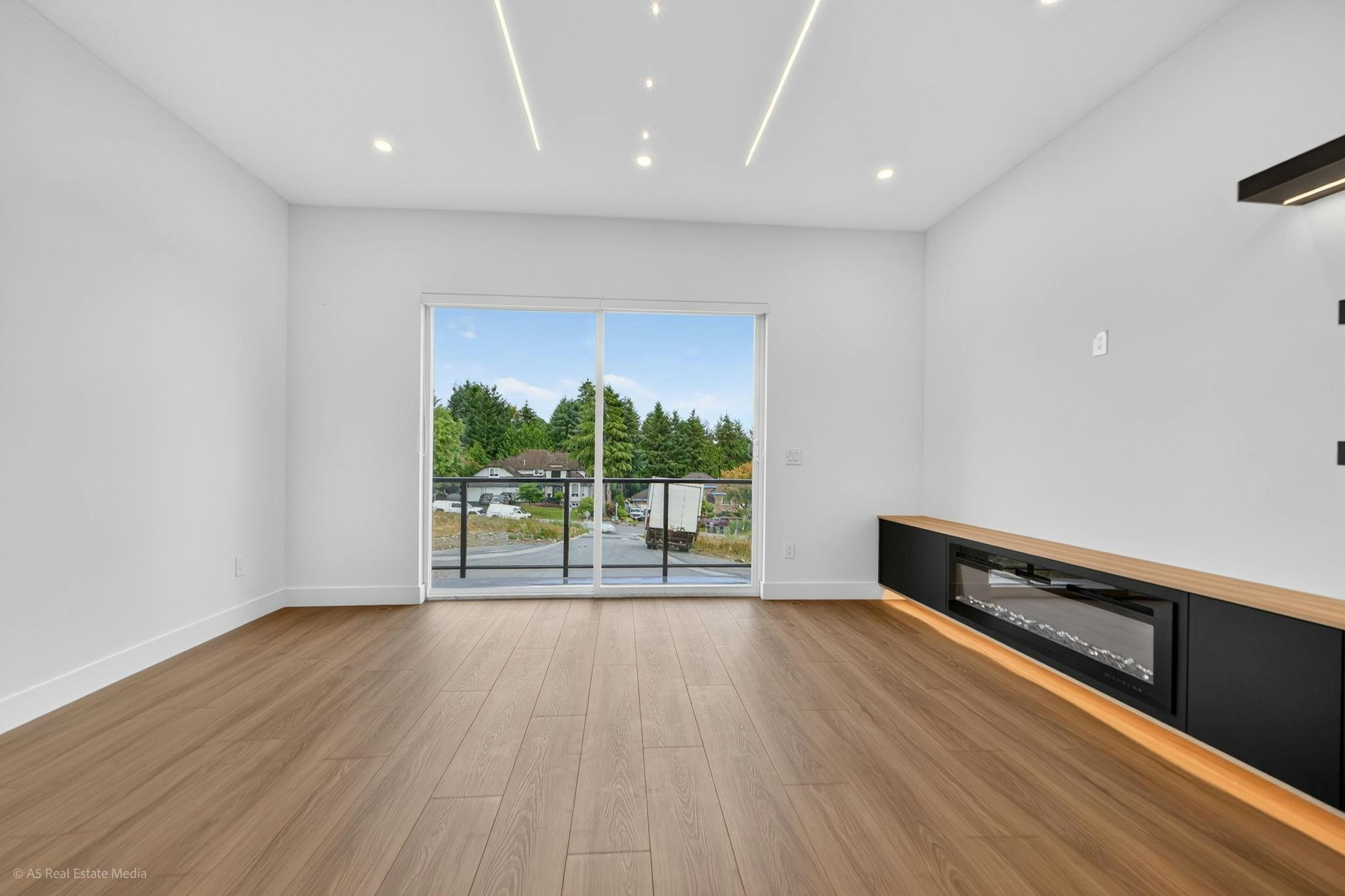 102-5642 144st Street, Surrey, BC, V3X 1A7 - 18