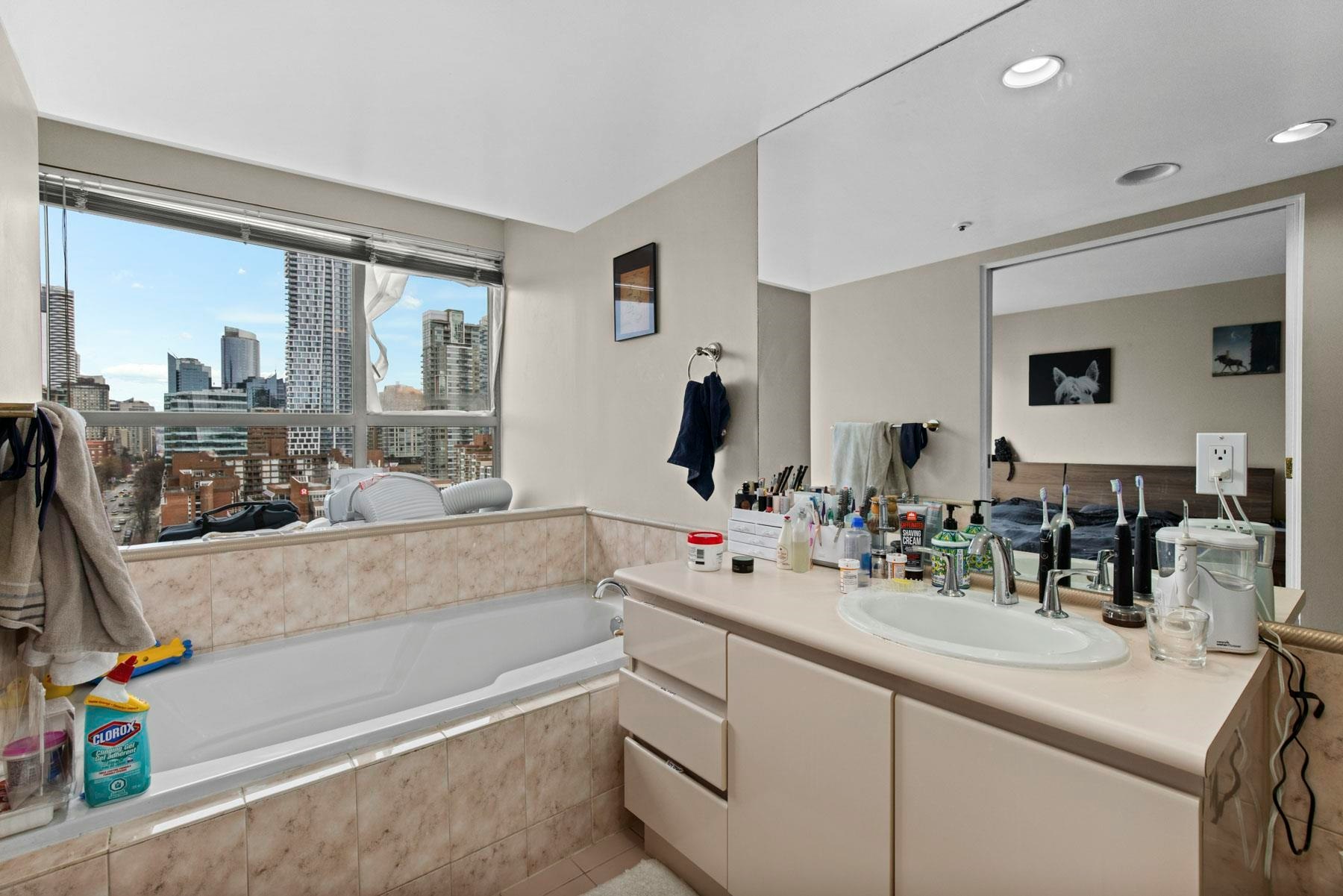 2005-1000 Beach Avenue, Vancouver, BC, V6E 4M2 - 30