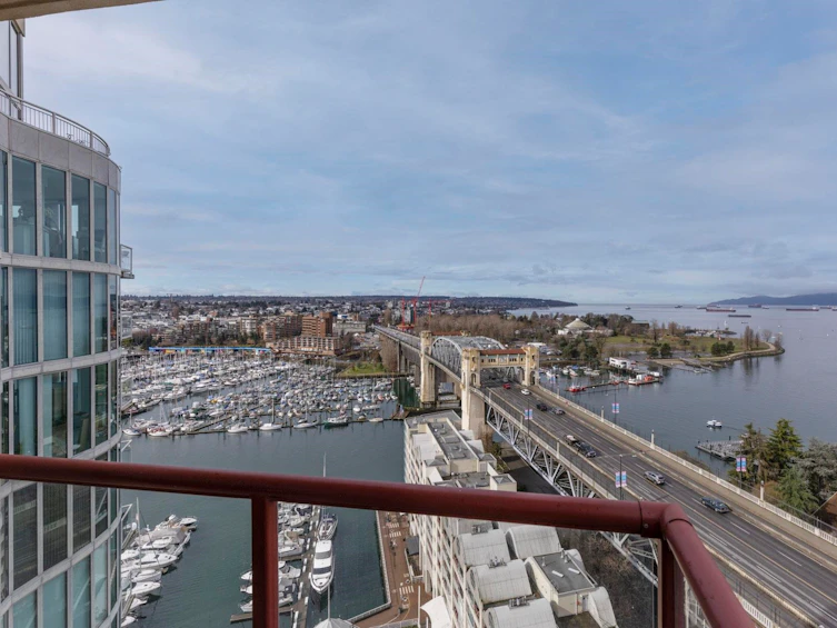 2005-1000 Beach Avenue, Vancouver, BC, V6E 4M2 - 2