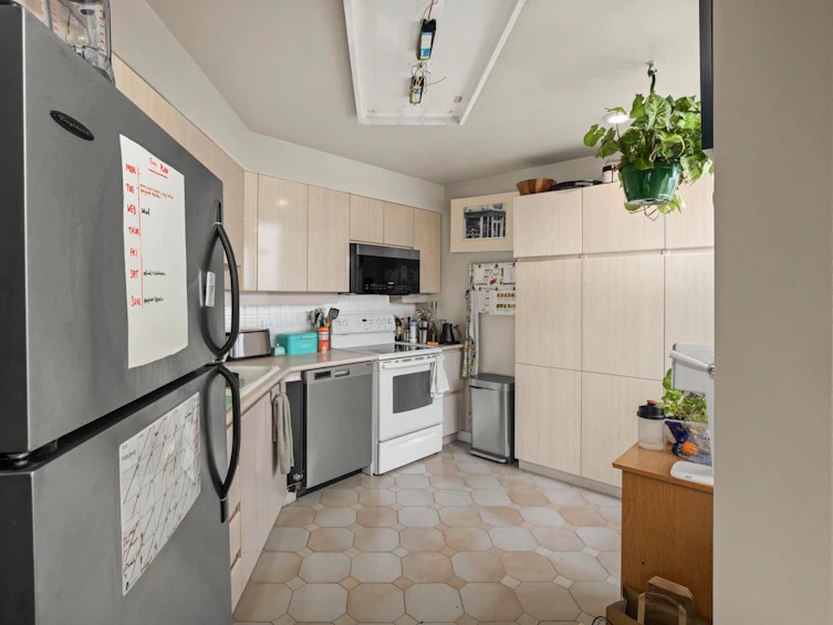 2005-1000 Beach Avenue, Vancouver, BC, V6E 4M2 - 22