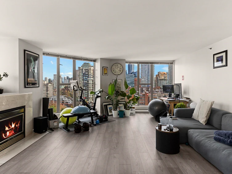 2005-1000 Beach Avenue, Vancouver, BC, V6E 4M2 - 17