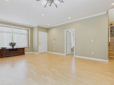 6060 Clinton Street - 4